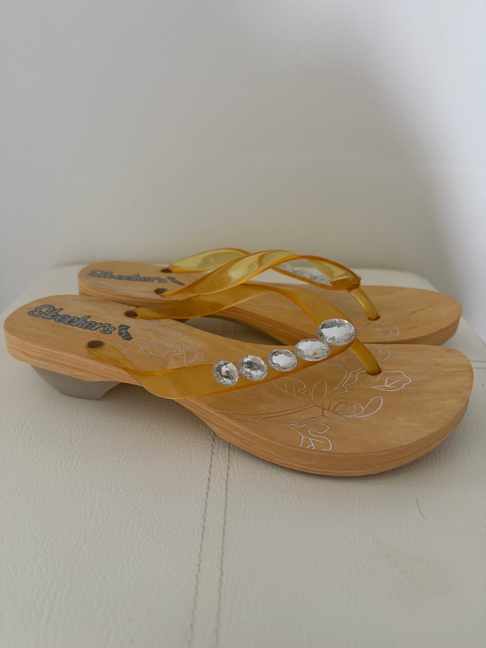 Skechers Cali Rhinestone Wedge Sandals Yellow Jelly Strap Flip Flops